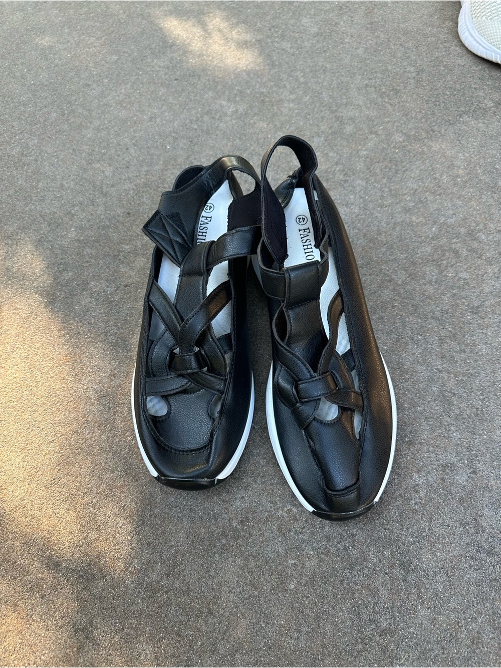 Black Women's Woven Slingback Sandals - Fashion